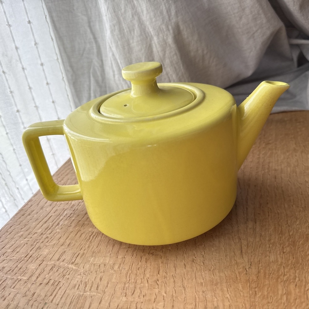 Vintage National Silver Co. Teapot Yellow Green With Sticker